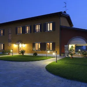 https://agriturismo-bacche-di-bosco.hotelinveneto.com